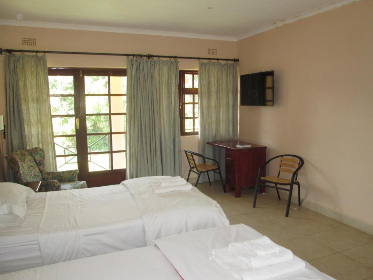 12 Fleetwood Bed & Breakfast Harare Eksteriør bilde