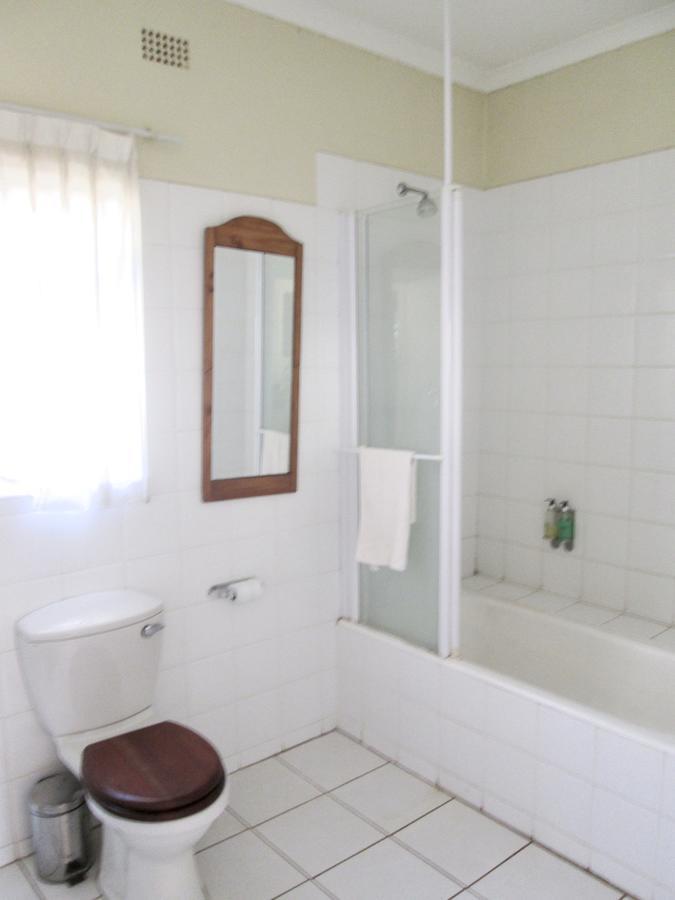 12 Fleetwood Bed & Breakfast Harare Eksteriør bilde