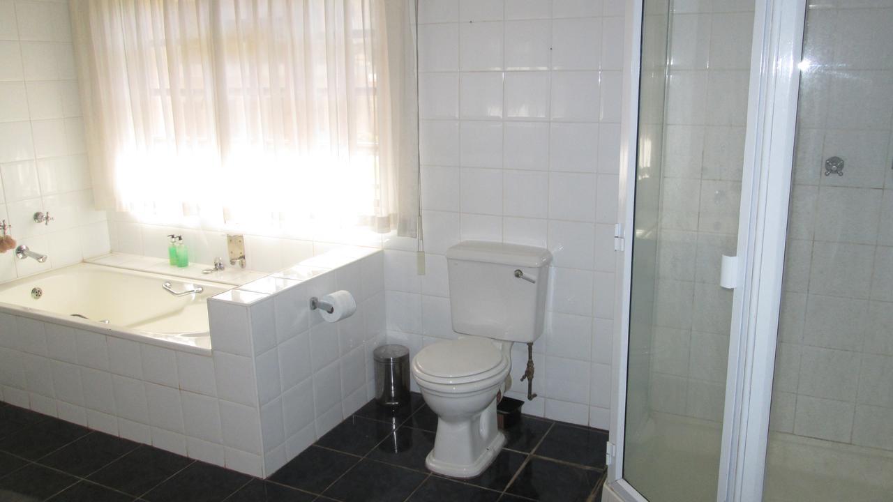 12 Fleetwood Bed & Breakfast Harare Eksteriør bilde